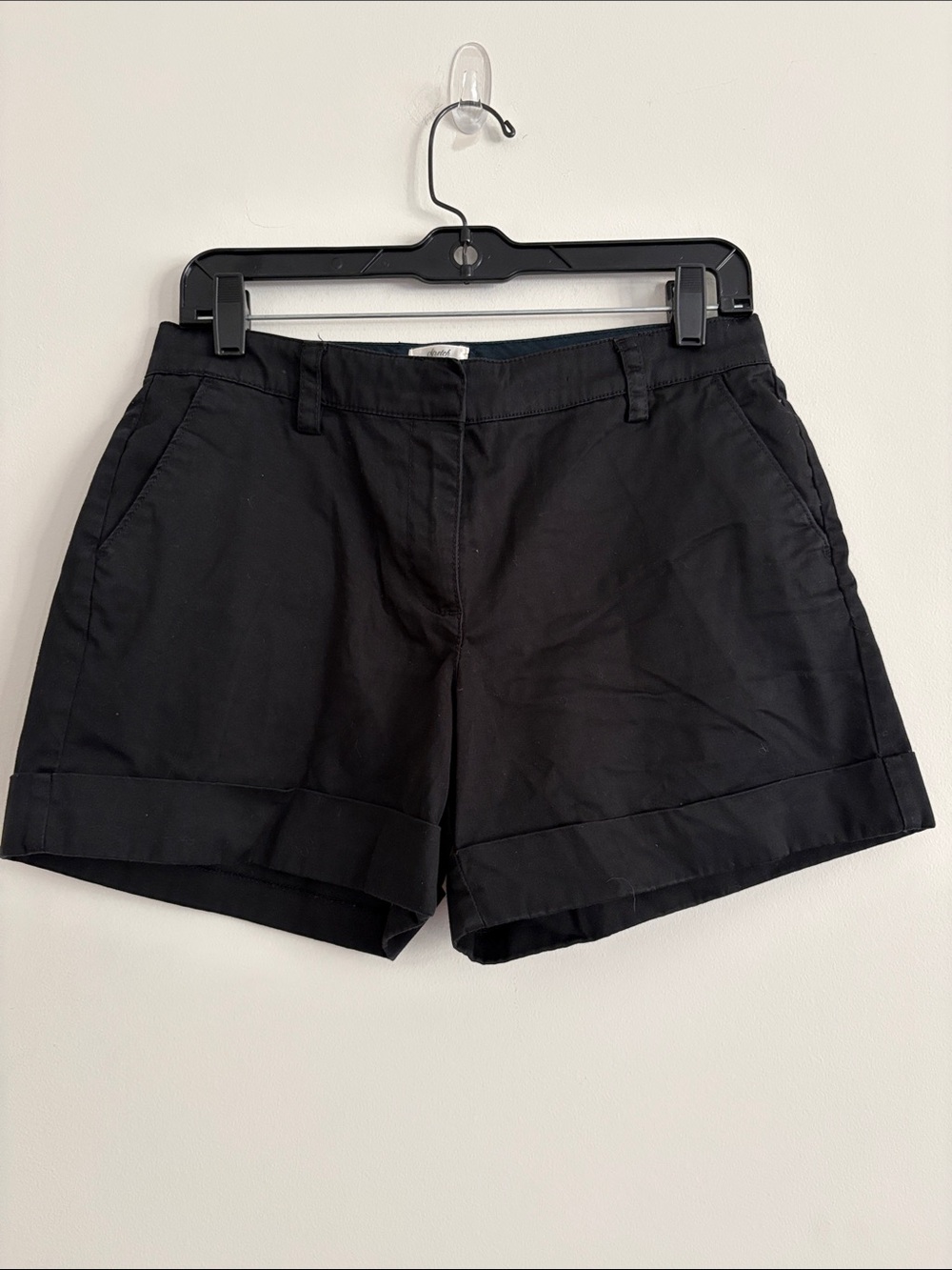 Old Navy Black Cuffed Casual Shorts